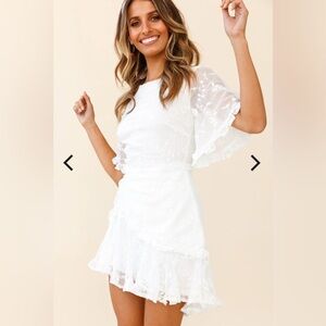 Selfie Leslie White Asymmetrical Lace Dress